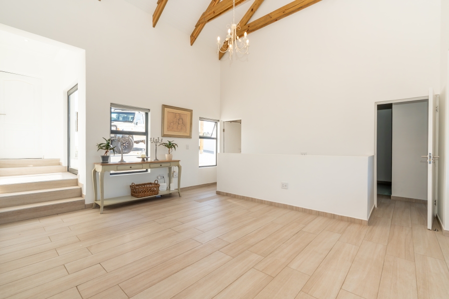 4 Bedroom Property for Sale in Britannica Heights Western Cape